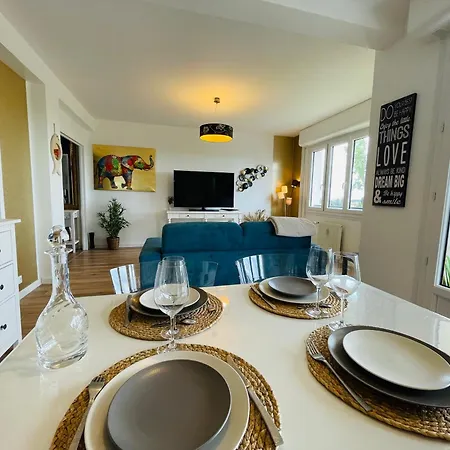 Yucca, Avec Garage Prive Et Balcon Caen